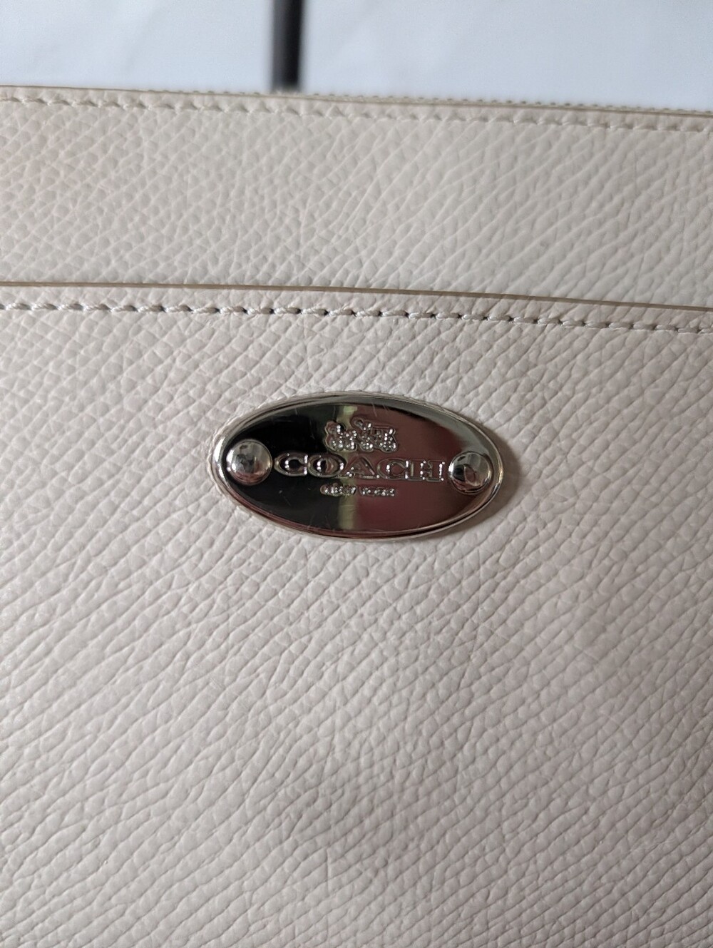 Coach Cream Leather Wristlet Clutch - Picture 3 of 6